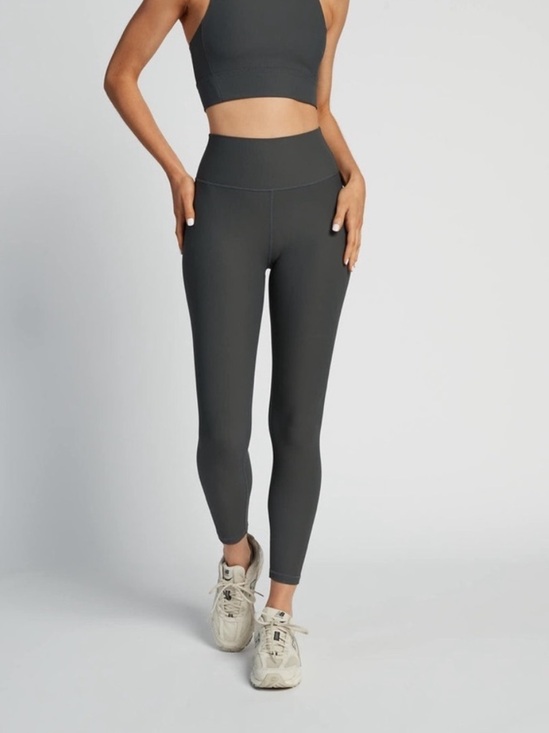 Wilo The Label Pants - Wilo Base Ribbed (Charcoal) 7/8 Legging